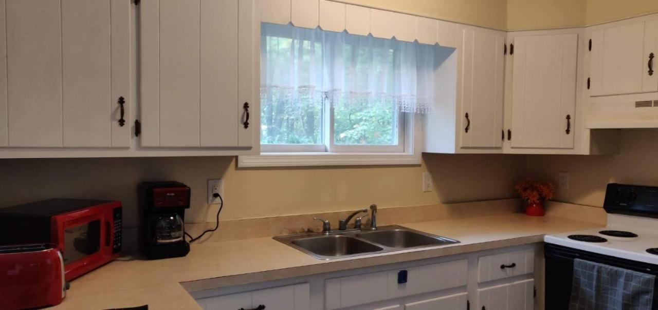 Lake George Family Vacation Home מראה חיצוני תמונה