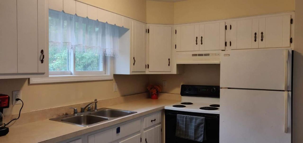 Lake George Family Vacation Home מראה חיצוני תמונה